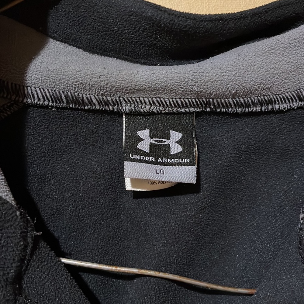 Under Armour sweatshirt - Picture 3 of 4